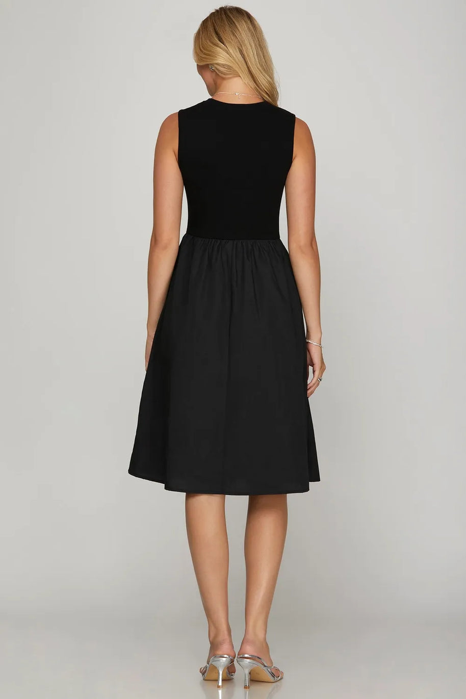 She + Sky Full Size Sleeveless Poplin Woven Midi Dress with Pockets-Dresses-Trendsi-[option4]-[option5]-[option6]-[option7]-[option8]-Shop-Boutique-Clothing-for-Women-Online