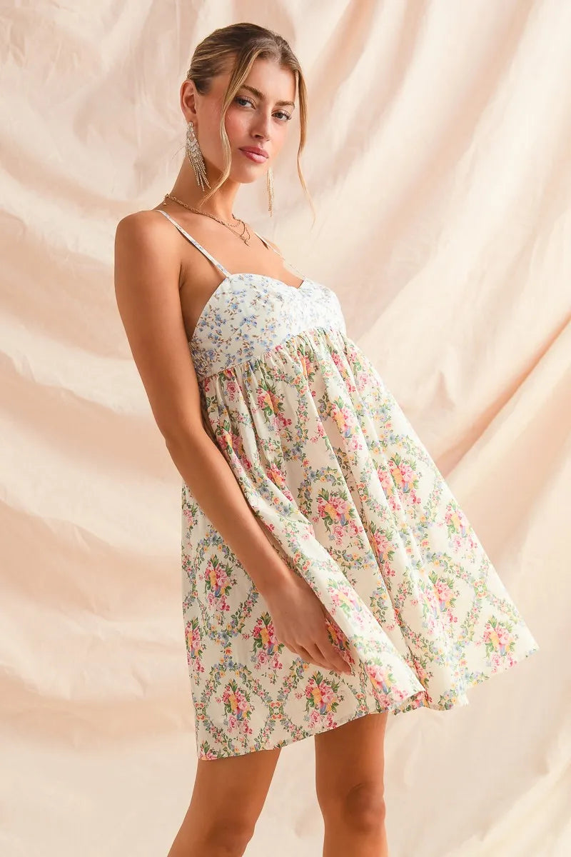 SO ME Mixed Floral Print Sleeveless Mini Dress-Dresses-Trendsi-[option4]-[option5]-[option6]-[option7]-[option8]-Shop-Boutique-Clothing-for-Women-Online