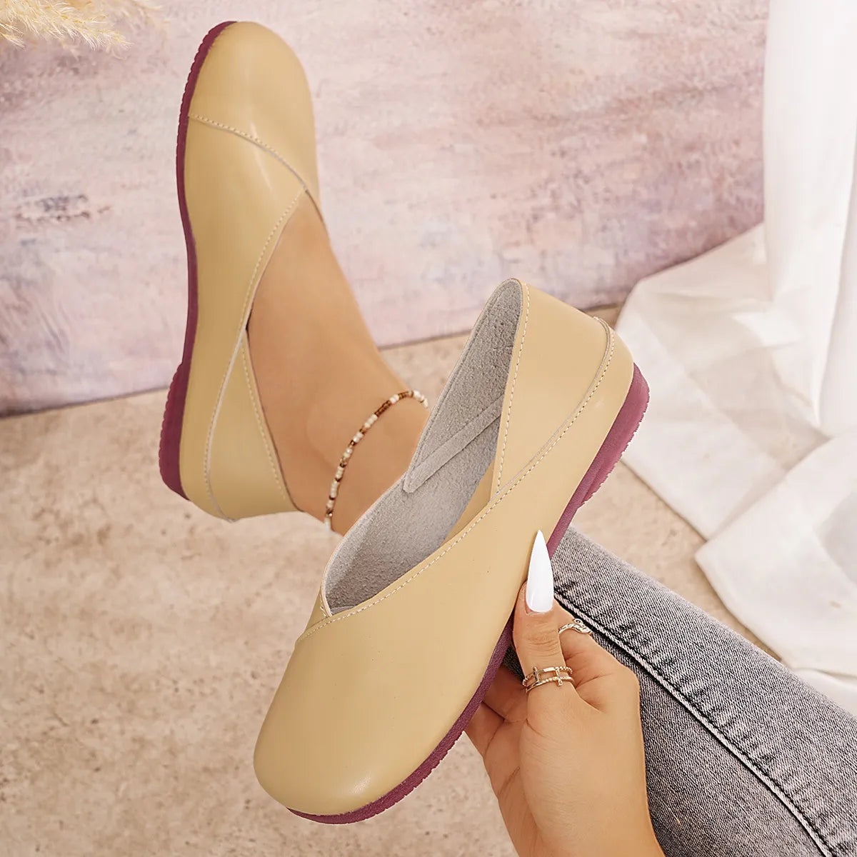 Round Toe Flats Slip-Ons-135 Flats-Trendsi-[option4]-[option5]-[option6]-[option7]-[option8]-Shop-Boutique-Clothing-for-Women-Online