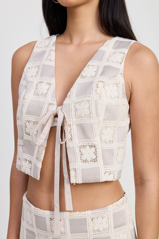 SLEEVELESS V NECK JACQUARD TOP-Emory Park-[option4]-[option5]-[option6]-[option7]-[option8]-Shop-Boutique-Clothing-for-Women-Online