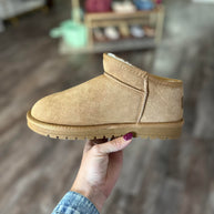 PREORDER: Faux Fur Lined Shortie Boots-Womens Shoe-Forever3A.M-[option4]-[option5]-[option6]-[option7]-[option8]-Shop-Boutique-Clothing-for-Women-Online