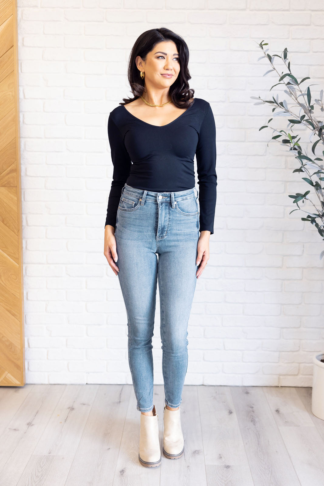 Judy Blue Justine High Rise Control Top Contrast Wash Skinny Jeans-Womens-Ave Shops-[option4]-[option5]-[option6]-[option7]-[option8]-Shop-Boutique-Clothing-for-Women-Online