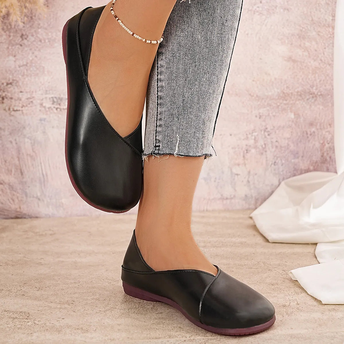 Round Toe Flats Slip-Ons-135 Flats-Trendsi-[option4]-[option5]-[option6]-[option7]-[option8]-Shop-Boutique-Clothing-for-Women-Online