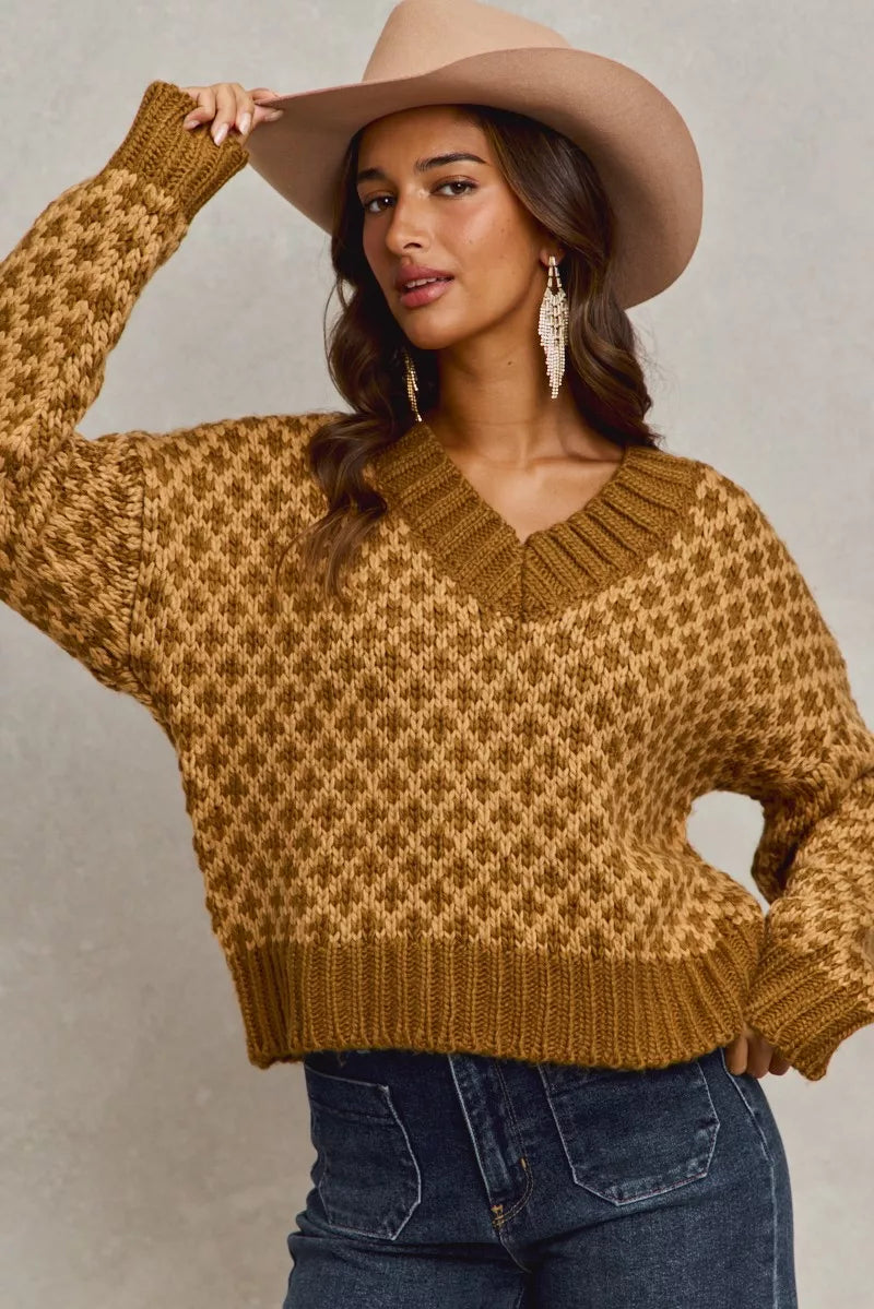 SO ME Color Block Textured Christmas Sweater V Neck Top-Sweaters-Trendsi-[option4]-[option5]-[option6]-[option7]-[option8]-Shop-Boutique-Clothing-for-Women-Online