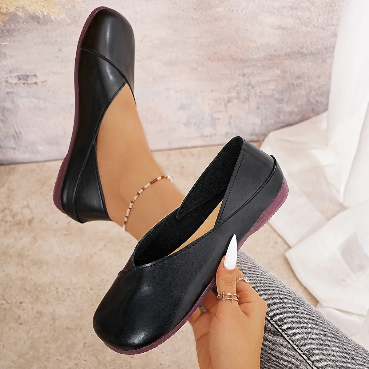 Round Toe Flats Slip-Ons-135 Flats-Trendsi-[option4]-[option5]-[option6]-[option7]-[option8]-Shop-Boutique-Clothing-for-Women-Online