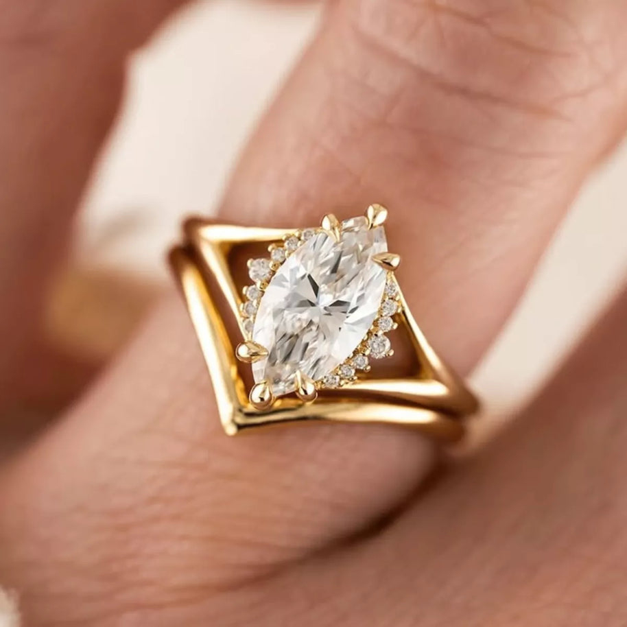 2 Carat Moissanite 925 Sterling Silver 2 Piece Ring-ring-Trendsi-[option4]-[option5]-[option6]-[option7]-[option8]-Shop-Boutique-Clothing-for-Women-Online