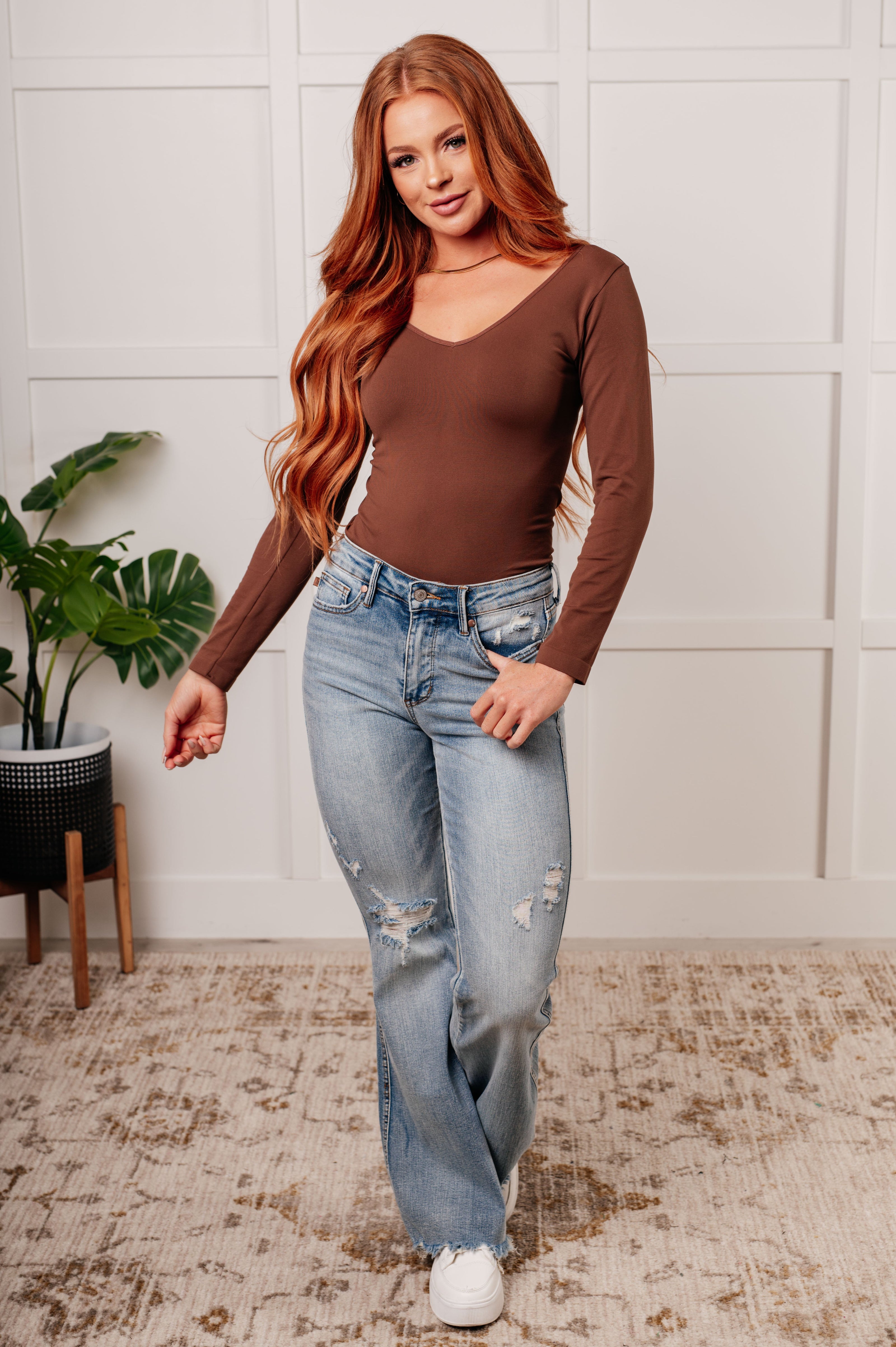 Bring in the Basics Seamless Reversible V-Neck Coffee-Tops-Ave Shops-[option4]-[option5]-[option6]-[option7]-[option8]-Shop-Boutique-Clothing-for-Women-Online