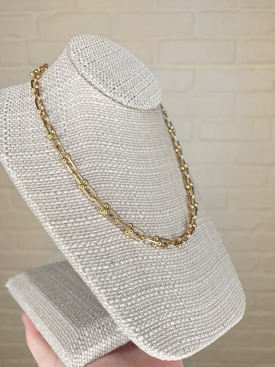Closest Link Necklace-Accessories-Ave Shops-[option4]-[option5]-[option6]-[option7]-[option8]-Shop-Boutique-Clothing-for-Women-Online