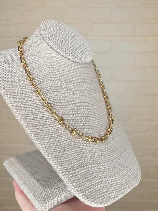 Closest Link Necklace-Accessories-Ave Shops-[option4]-[option5]-[option6]-[option7]-[option8]-Shop-Boutique-Clothing-for-Women-Online