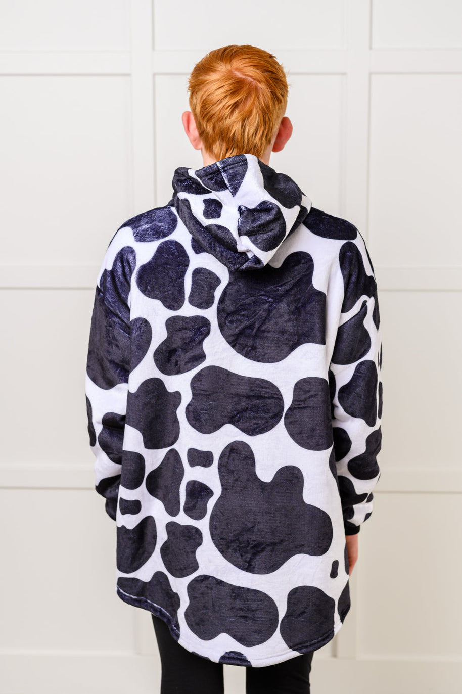 Kids Oversized Hoodie Blanket in Cow-Layers-Ave Shops-[option4]-[option5]-[option6]-[option7]-[option8]-Shop-Boutique-Clothing-for-Women-Online