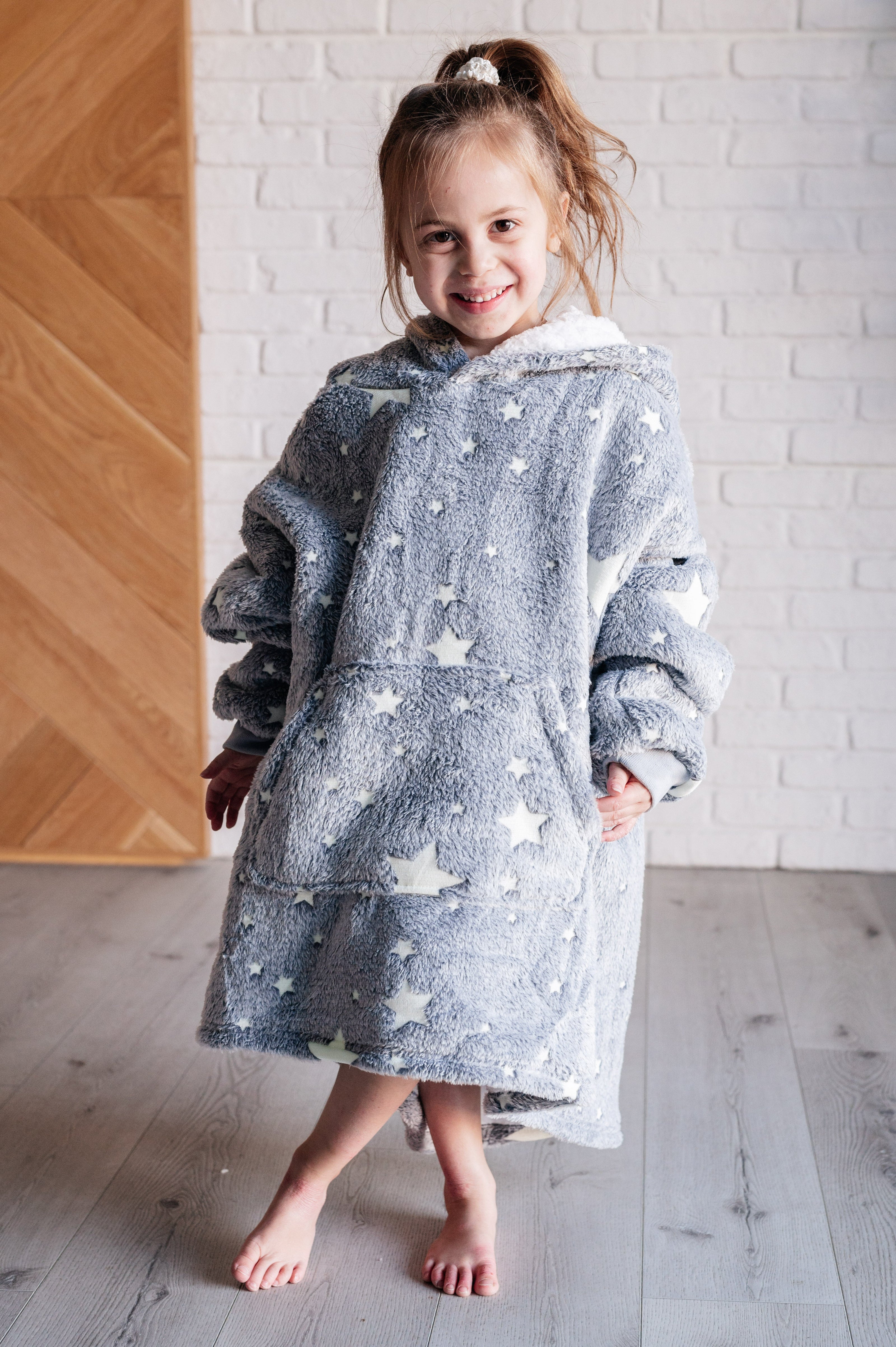 Kids Oversized Hoodie Blanket in Grey Stars-Layers-Ave Shops-[option4]-[option5]-[option6]-[option7]-[option8]-Shop-Boutique-Clothing-for-Women-Online