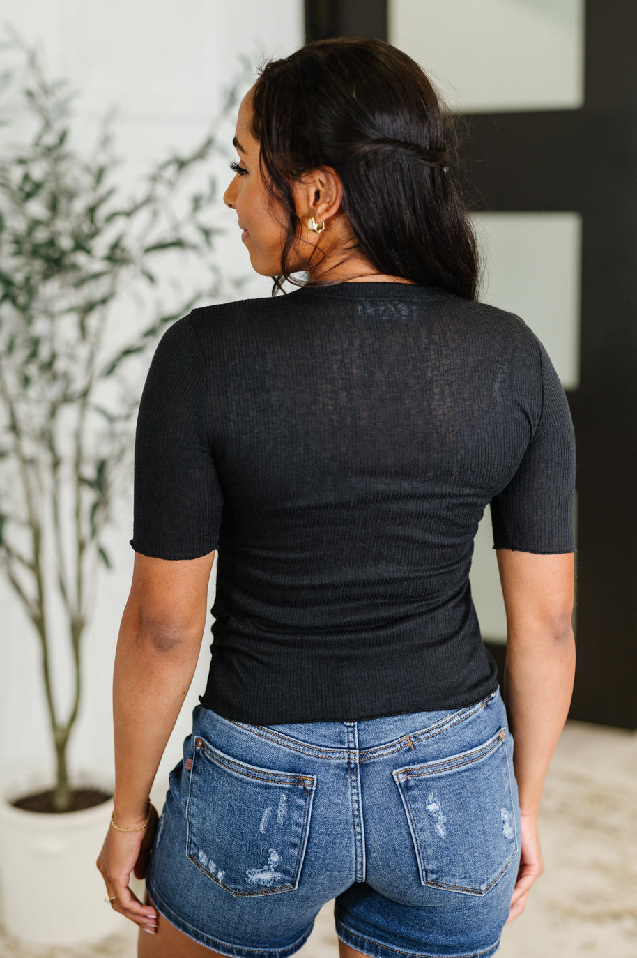 Knit Pick Basic Tee in Black-Womens-Ave Shops-[option4]-[option5]-[option6]-[option7]-[option8]-Shop-Boutique-Clothing-for-Women-Online