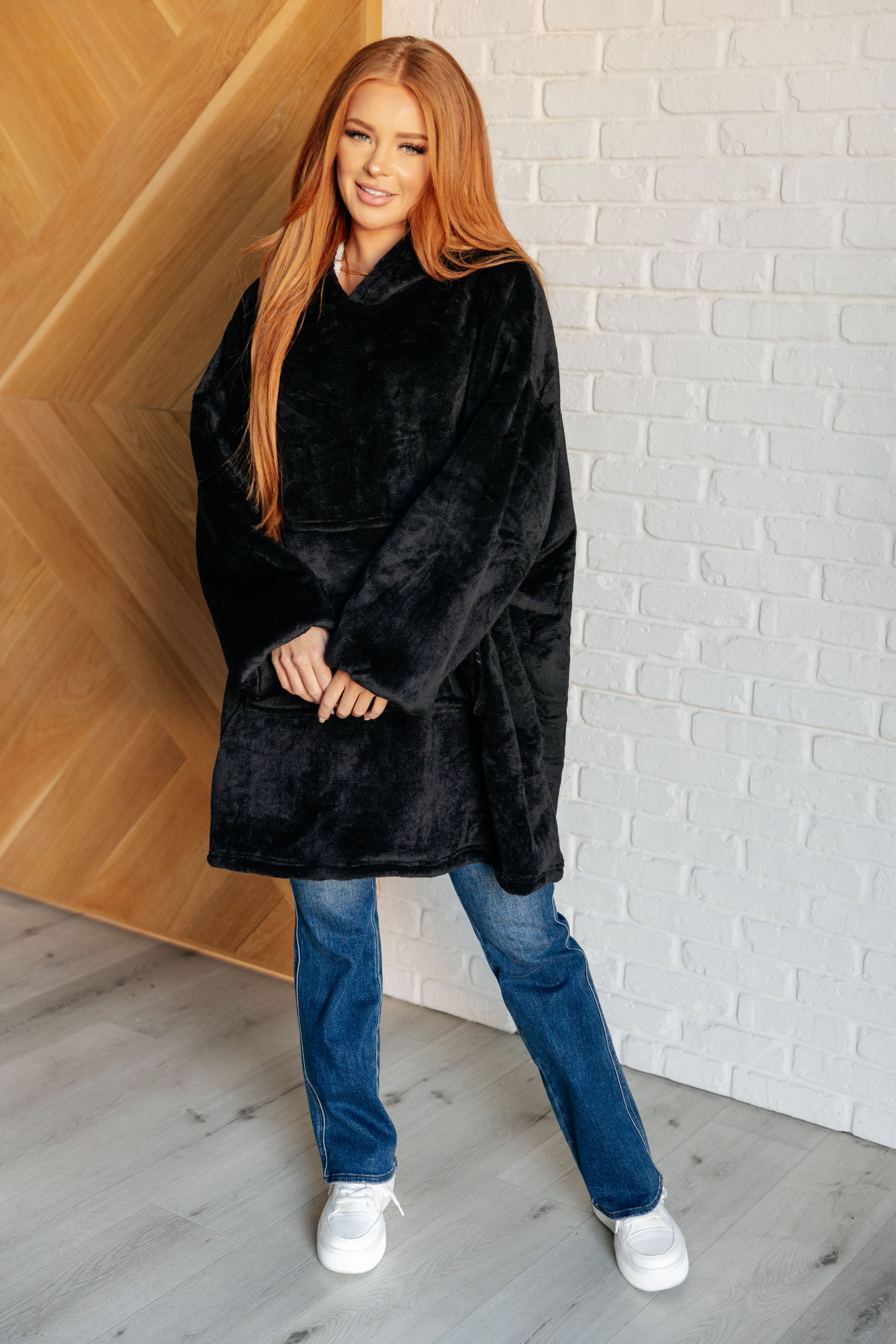 Oversized Velour Blanket Hoodie in Black-Layers-Ave Shops-[option4]-[option5]-[option6]-[option7]-[option8]-Shop-Boutique-Clothing-for-Women-Online