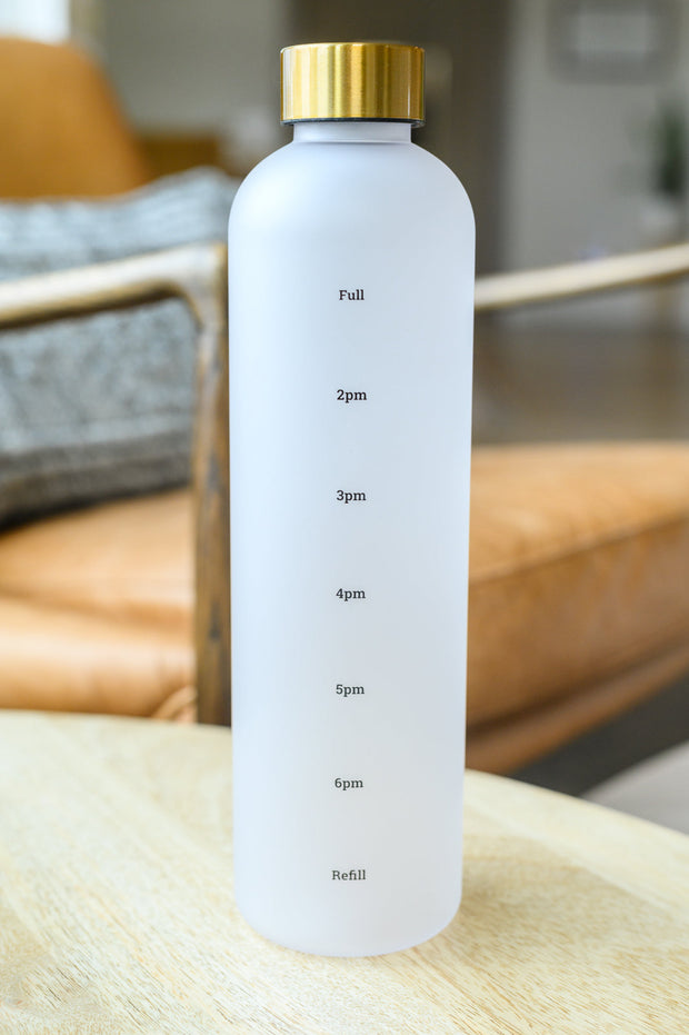 Sippin' Pretty 32 oz Translucent Water Bottle in White & Gold-Accessories-Ave Shops-[option4]-[option5]-[option6]-[option7]-[option8]-Shop-Boutique-Clothing-for-Women-Online