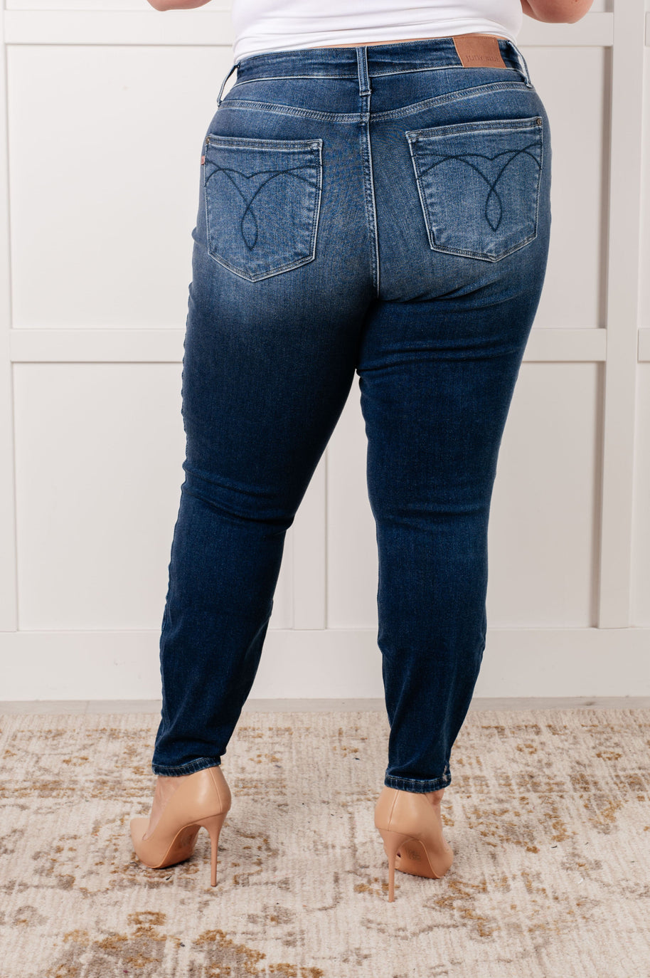 Skylar Mid Rise Thermal Vintage Skinny Jean-Womens-Ave Shops-[option4]-[option5]-[option6]-[option7]-[option8]-Shop-Boutique-Clothing-for-Women-Online