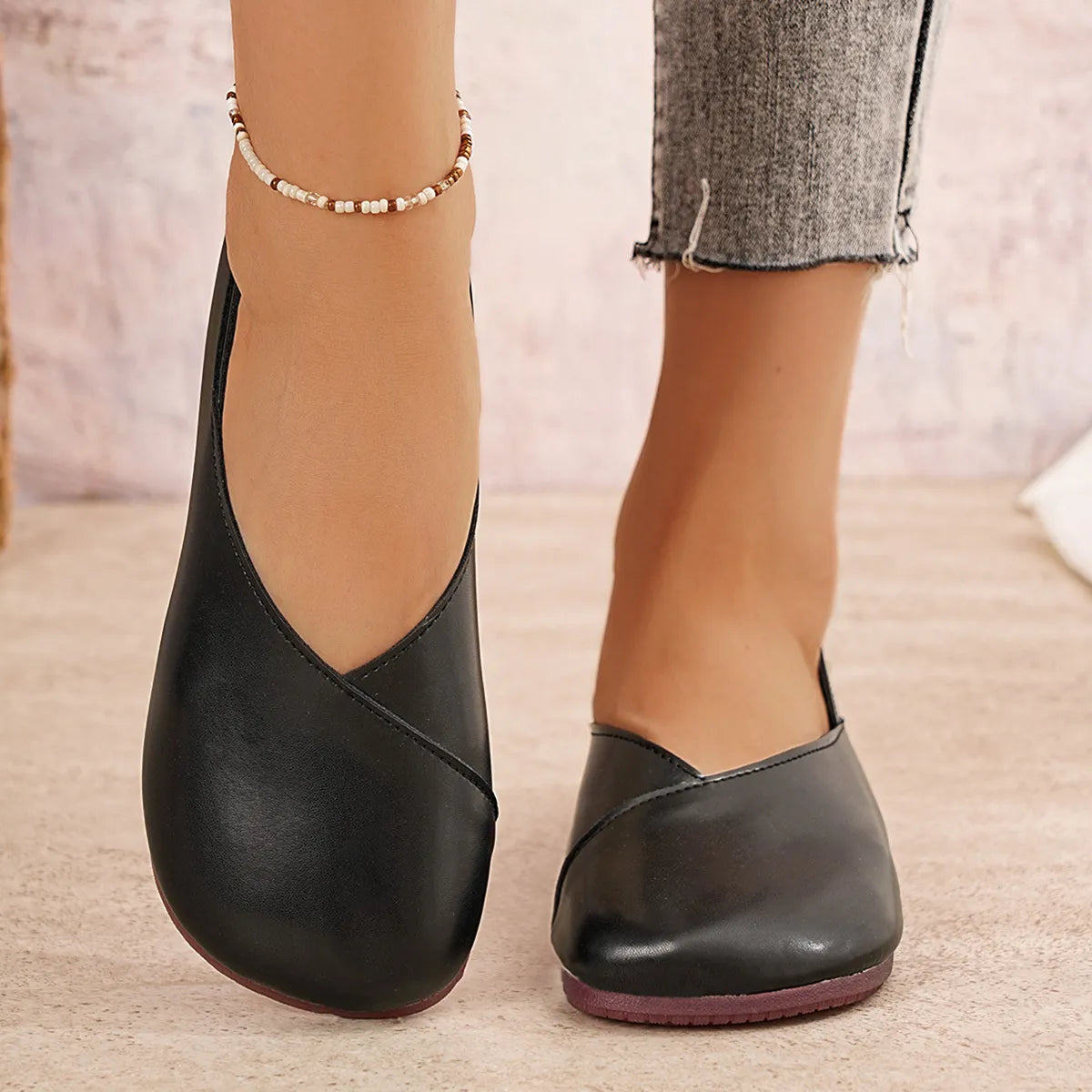 Round Toe Flats Slip-Ons-135 Flats-Trendsi-Black-36-[option4]-[option5]-[option6]-[option7]-[option8]-Shop-Boutique-Clothing-for-Women-Online