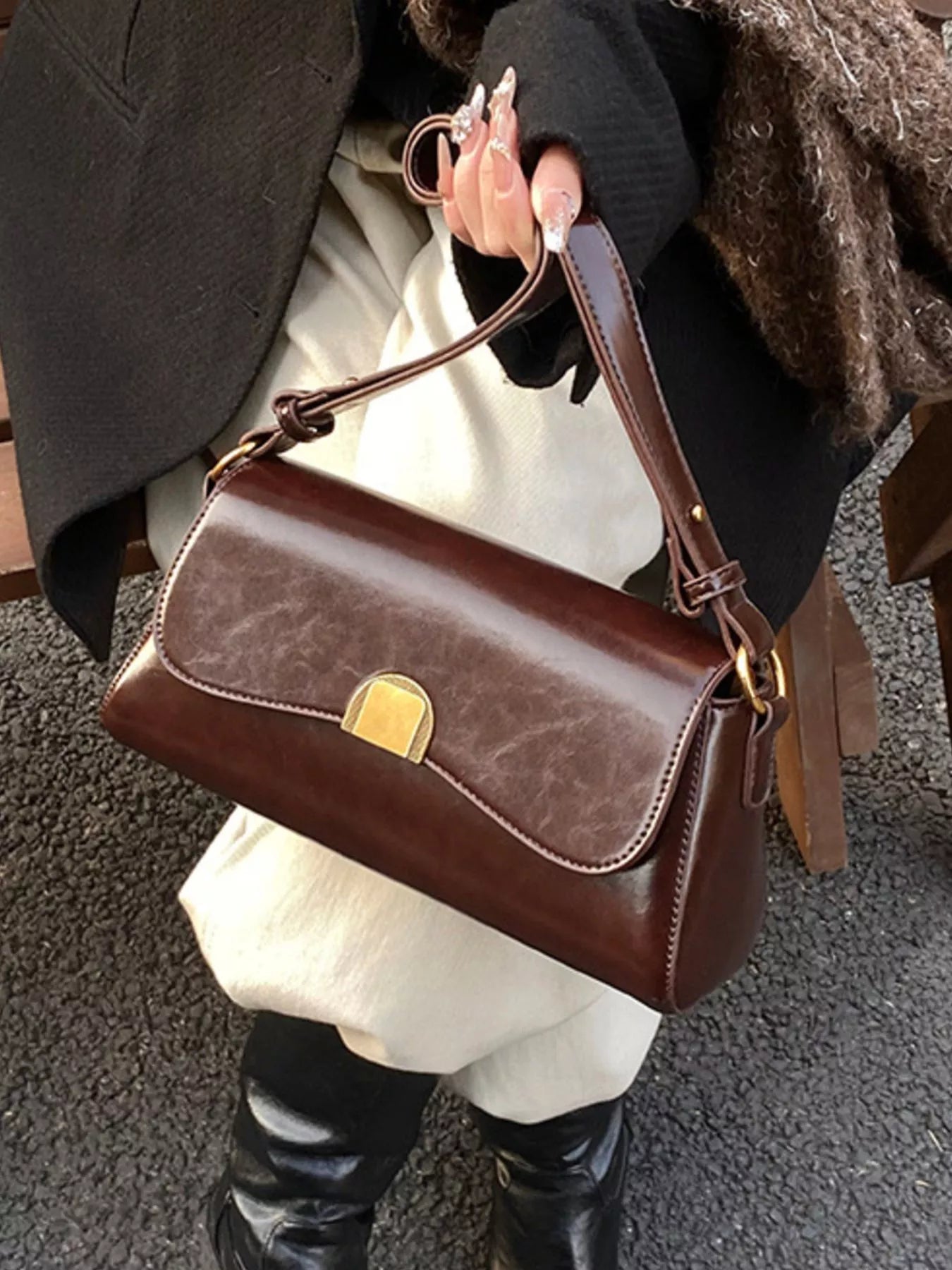 Golden Clasp Shoulder Bag-hand bag-Trendsi-[option4]-[option5]-[option6]-[option7]-[option8]-Shop-Boutique-Clothing-for-Women-Online