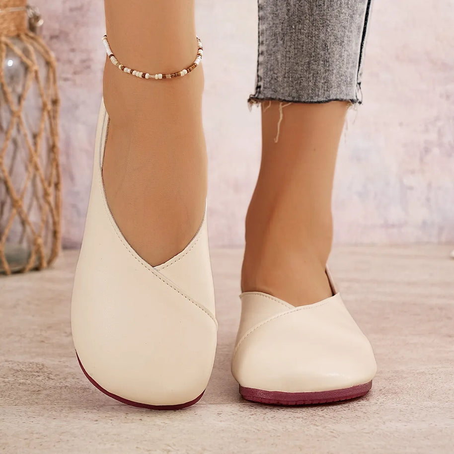 Round Toe Flats Slip-Ons-135 Flats-Trendsi-[option4]-[option5]-[option6]-[option7]-[option8]-Shop-Boutique-Clothing-for-Women-Online