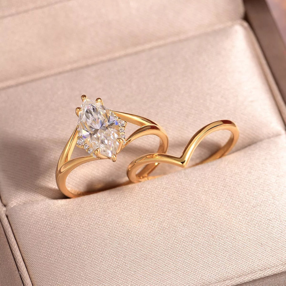 2 Carat Moissanite 925 Sterling Silver 2 Piece Ring-ring-Trendsi-Gold-6-[option4]-[option5]-[option6]-[option7]-[option8]-Shop-Boutique-Clothing-for-Women-Online