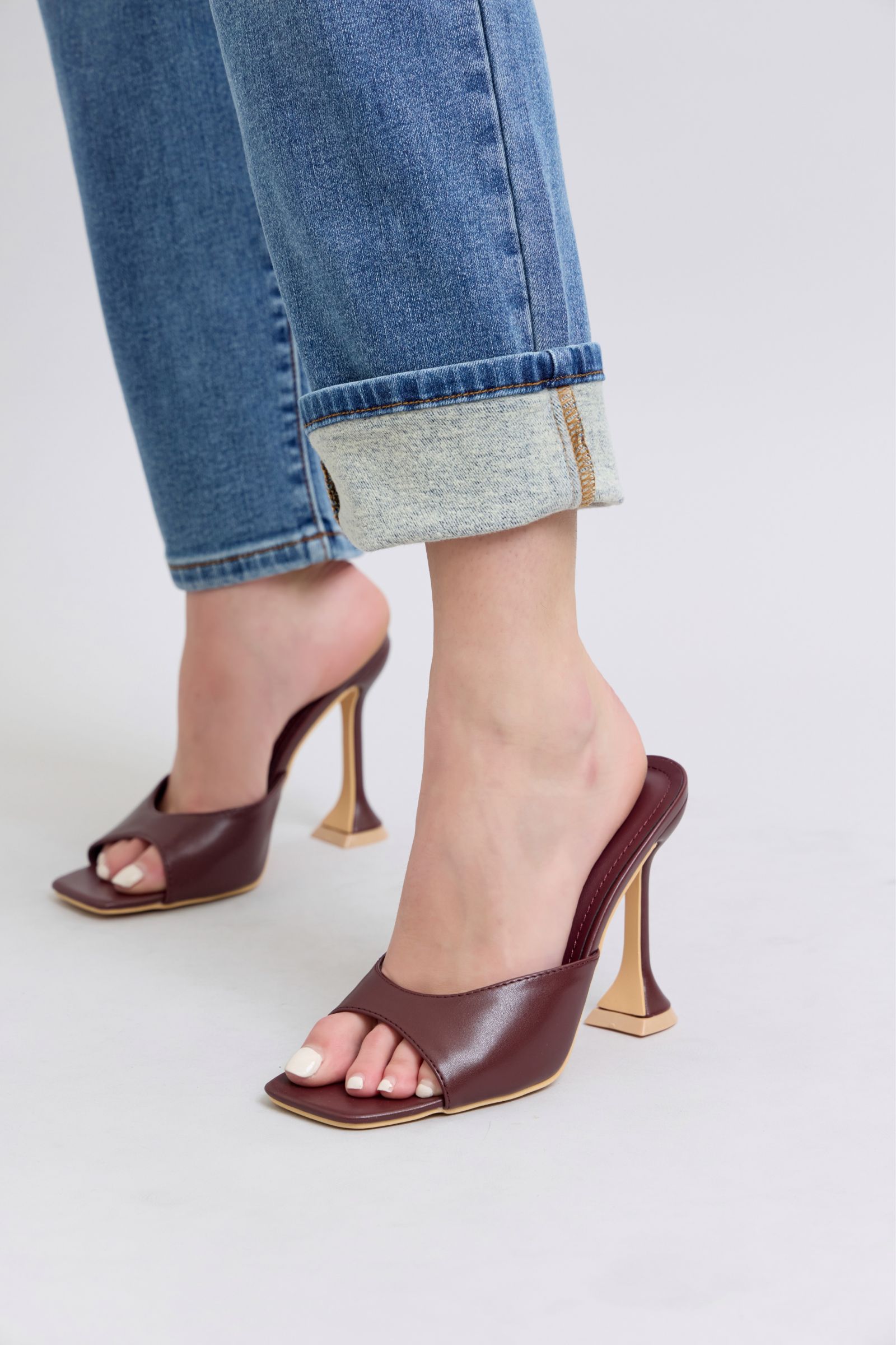 Judy Blue Vintage Wash Thermal Straight Jeans-Trendsi-[option4]-[option5]-[option6]-[option7]-[option8]-Shop-Boutique-Clothing-for-Women-Online